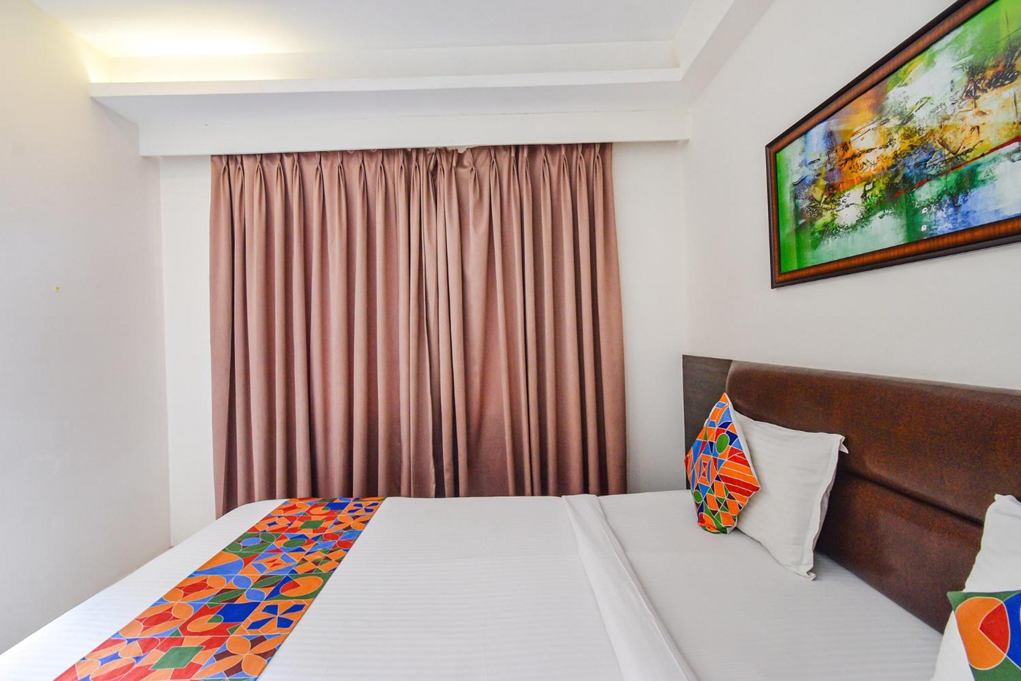 Fabhotel Prime Prowell Crown - Nr Tcs Deccan Park, Hitech City ไฮเดอราบัด ภายนอก รูปภาพ